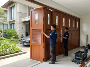 pemasangan folding gate pintu garasi lipat aluminium jakarta tangerang bekasi depok bogor